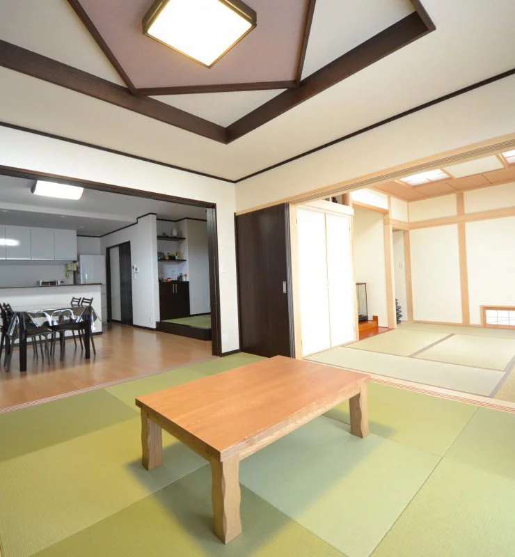 風景に馴染む和モダンの家 Kent Homes