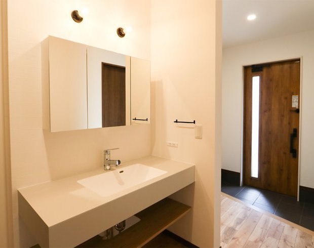 自分好みに作ることができる造作洗面はお気に入りポイントになること間違いなし
※写真はイメージです