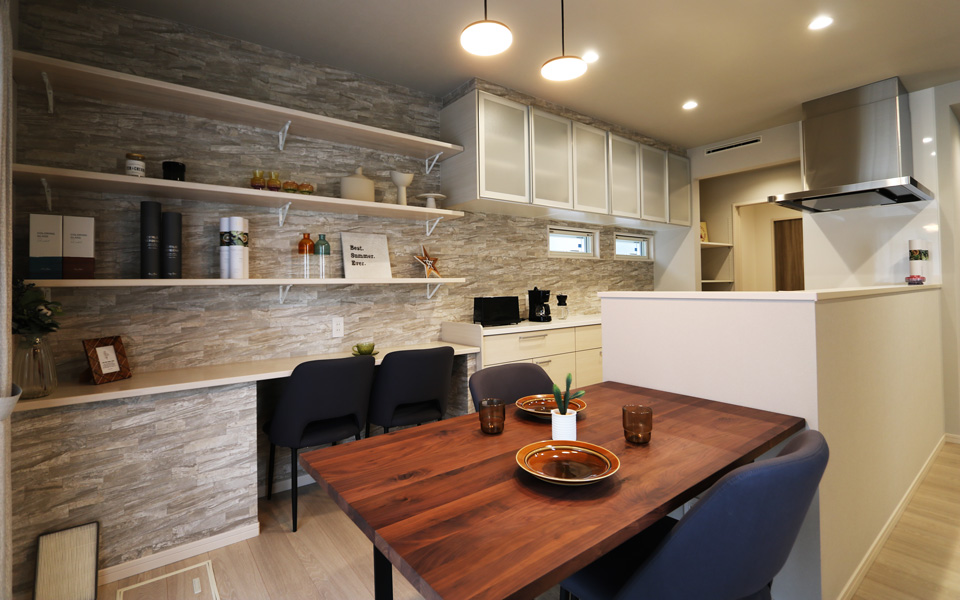 南矢三町「“回遊動線”が叶える、家族のびのび暮らし」期間限定