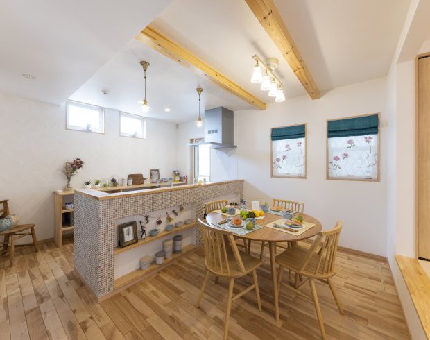 インテリアや小物のひとつ一つの演出が暮らしをワンランクアップしてくれます。