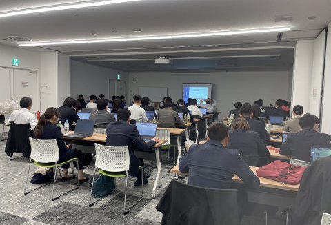 【イベントレポート】11月13日　社内サミットを開催しました