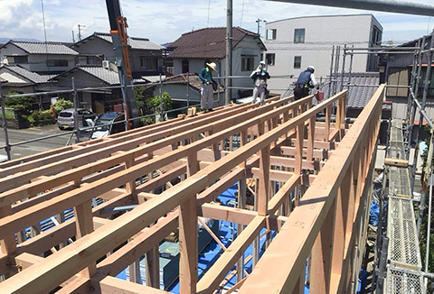 【地鎮祭・上棟】7/25(木)徳島市I様邸の上棟を行いました