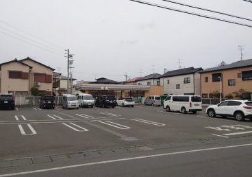 セブンイレブン清水梅ヶ谷店