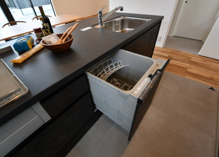 食器洗浄乾燥機付き