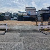 明るさと落ち着きを兼ね備えた住環境