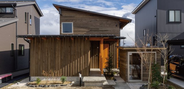 【見学受付中】上越モデルハウス 新光町の家｜新潟で建てる地材地建の住宅