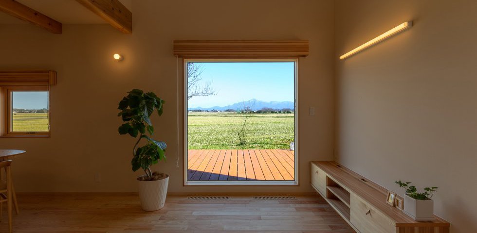 頸城の家｜米山を望む美しい田園風景に建つ上越の家｜木の家｜