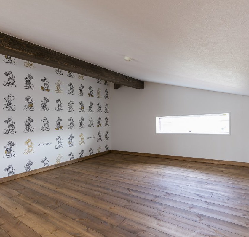 こども部屋は可愛らしく！子供も喜ぶクロス使い