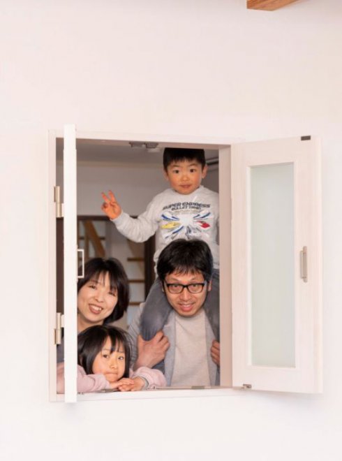子どもたちが元気いっぱいにのびのびと暮らせる工夫を施した住まい