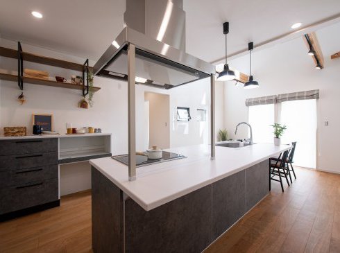 料理や家族の会話が弾みますね！