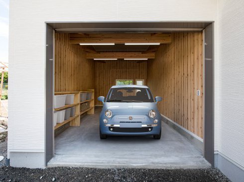 趣味の空間としても利用可能なビルトインガレージ