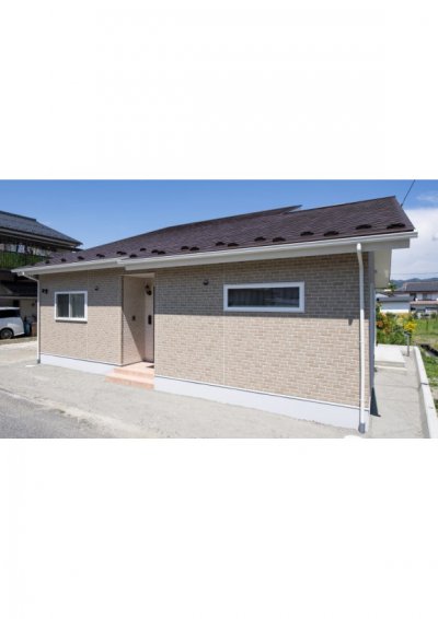広々リビングのあるお洒落でかわいらしい平屋【安曇野市】