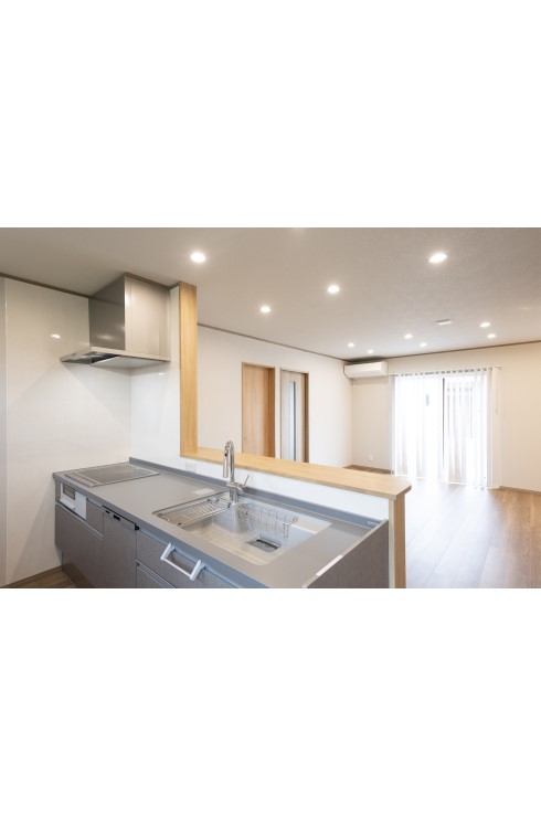 おしゃれなグレーのキッチン<br />
