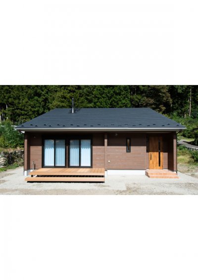 薪ストーブがあるログハウス風のお家【梓川】