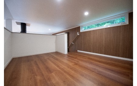 薪ストーブがあるログハウス風のお家【梓川】