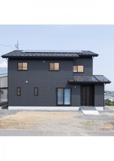 収納たっぷりの広々とした2階建てのお家【松本市】