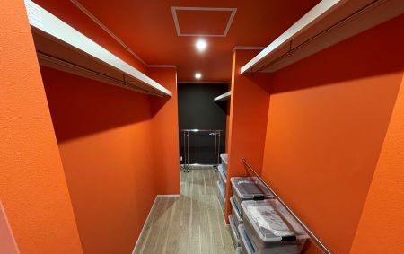 お洒落な事務所併設の快適な住空間【諏訪市】