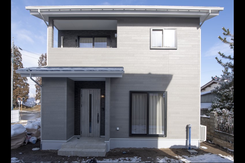 広々としたオープンキッチンと和室がある家【長野市】