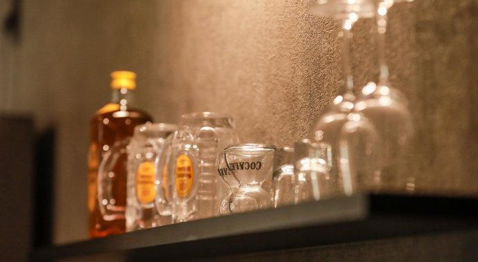 猫と暮らす、凛として優しい家