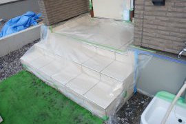 【港町モデル】玄関タイル施工