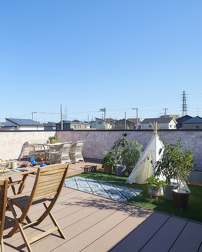 自宅で家族キャンプできる屋上スカイテラス