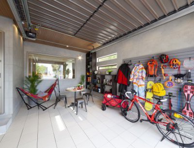 【新築コラム】暮らしを広げる「ガレージハウス」という選択