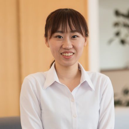 本津　友希菜